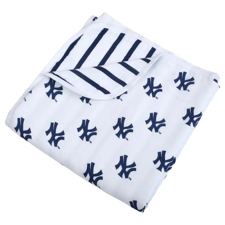 Yankees Muslin 4 Layer Blanket