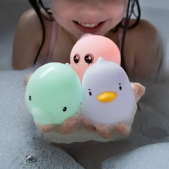 LumiSplash Glowing Bath Toys